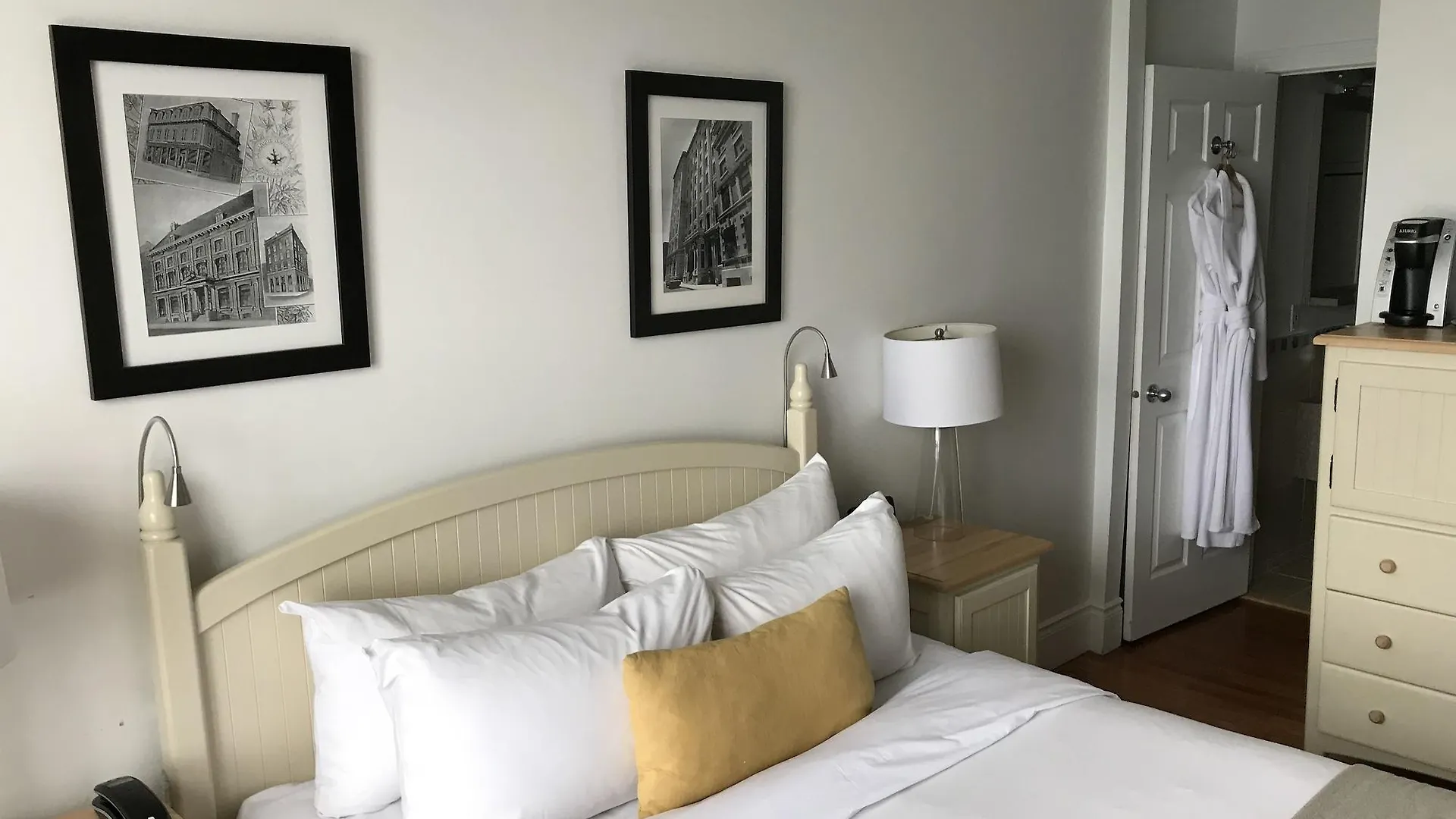 Auberge Saint-Pierre Quebec City 4*,
