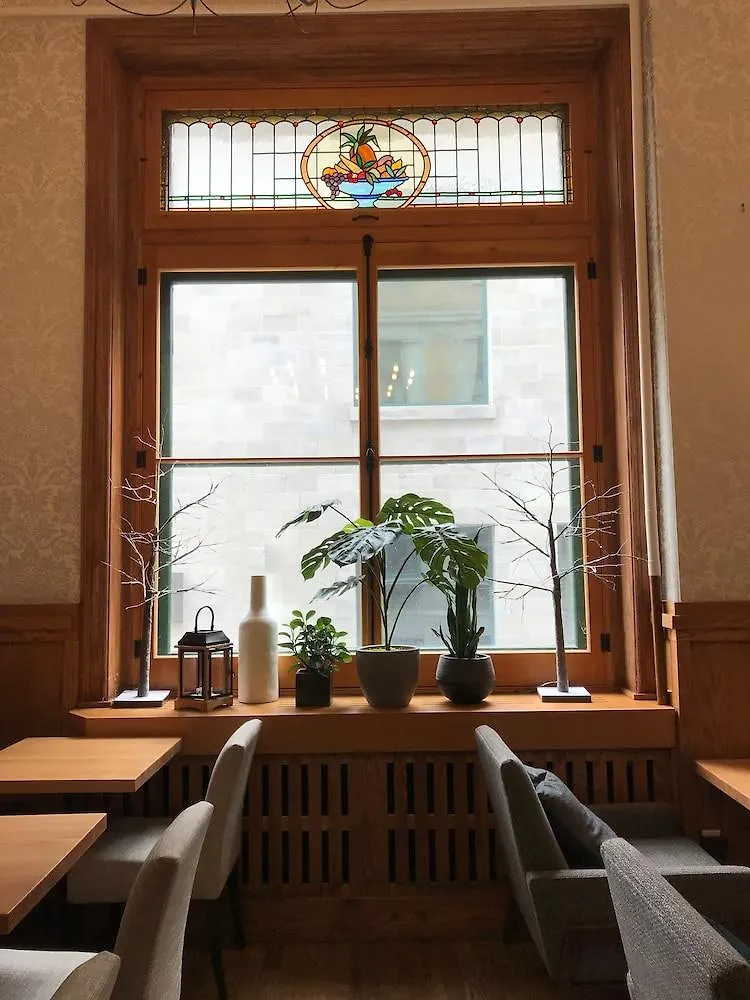 Auberge Saint-Pierre Quebec City Hotel