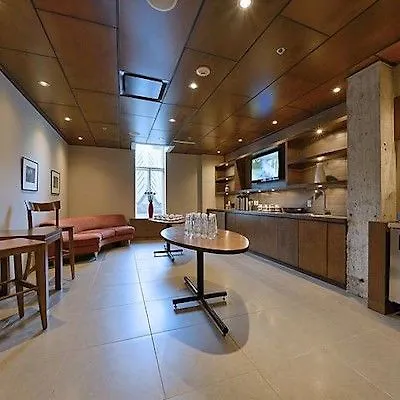 Auberge Saint-Pierre Квебек 4*,