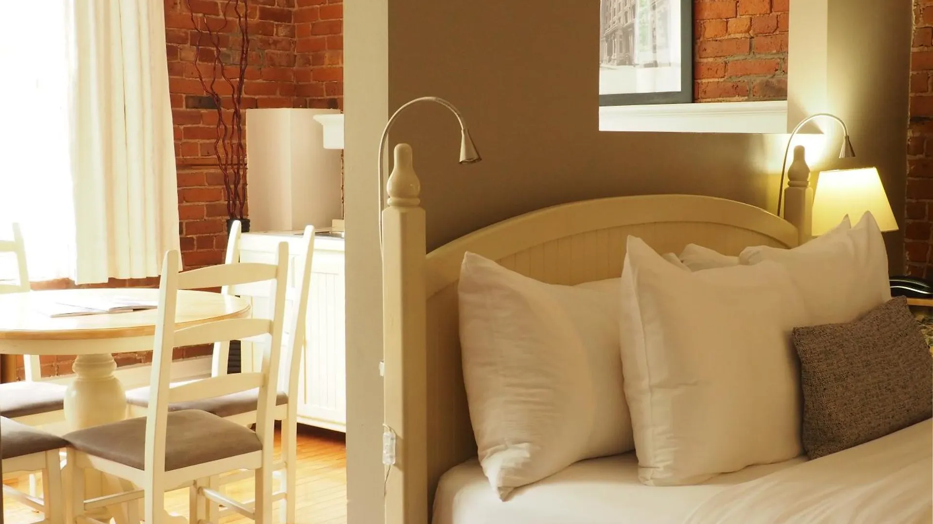 **** Hotel Auberge Saint-Pierre Quebeque Canadá
